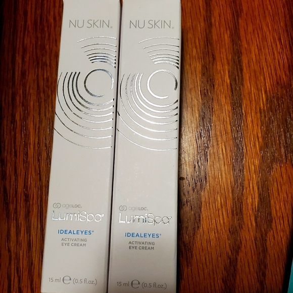 nuskin caffeine eye cream